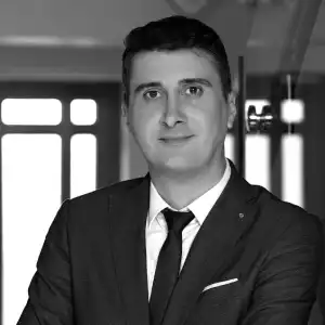 Mr Alex Miclos