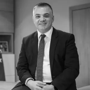 Dr. Chris Bonett